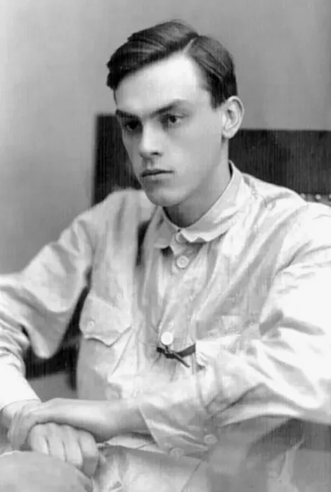 Арсений Александрович Тарковский (папа)