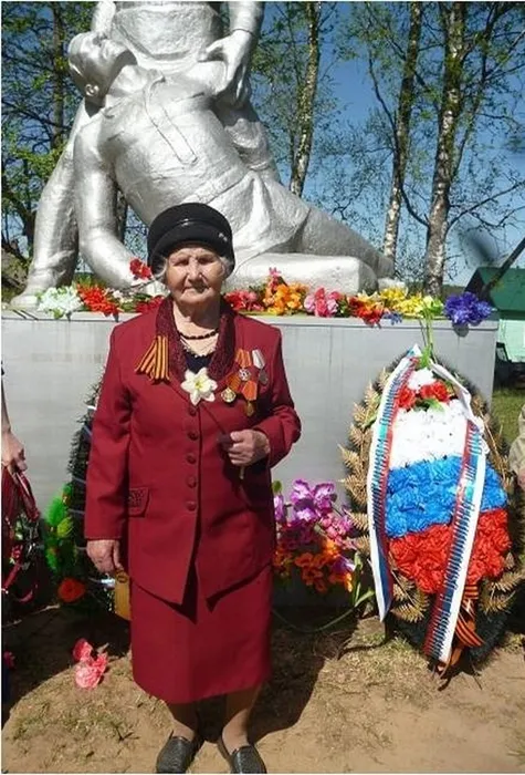 Раздеришина (Веселова) Антонина Ивановна (3)