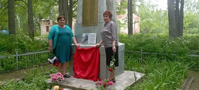 Открытие мемориальной доски в Низкуси 10.06 (1)